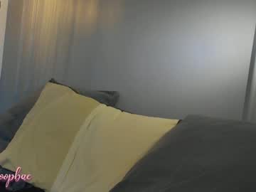 girl
        tia__moon cam image #481931