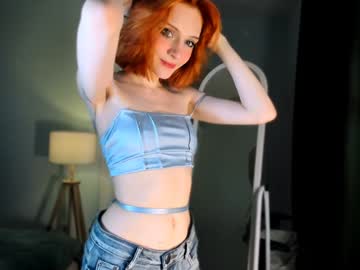 girl
        klttys__pearl cam image #6097116
