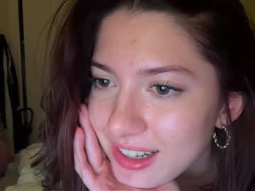 girl
        kittycherries cam image #5825605