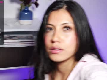 couple
        forbidden_affair cam image #2153730