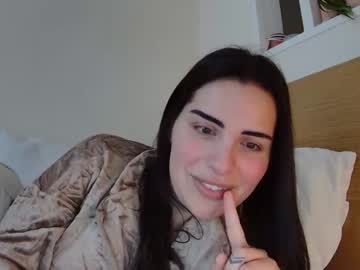 girl
        chloekittenuk cam image #4087068