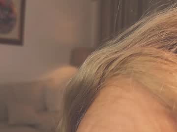 girl
        tatti_1 cam image #5966674