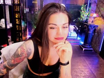 girl
        alma_pearl cam image #1214131