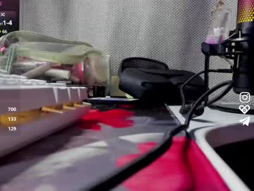 girl
        elizabethbritanny cam image #5628176