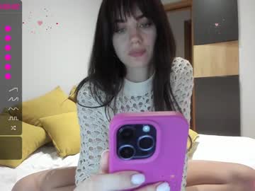 girl
        oxxme cam image #2165285