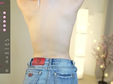 girl
        _rose_i cam image #2246151