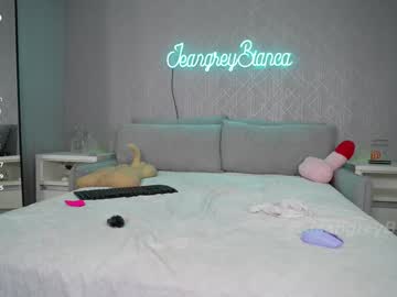girl
        jeangreybianca cam image #5413279
