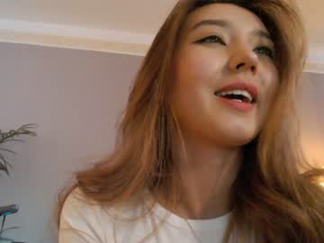 girl
        sharasuo cam image #876527