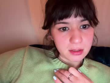 girl
        internet_famous cam image #2968353