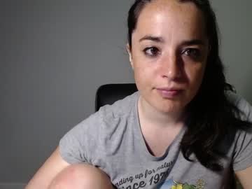 girl
        melaniebiche cam image #216136