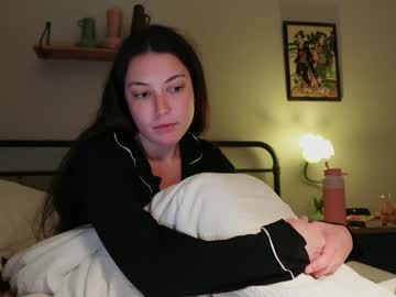 girl
        filthyfreckles cam image #6809650