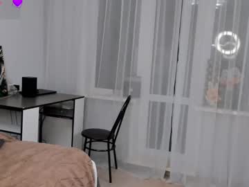 girl
        anny_leps cam image #6211280