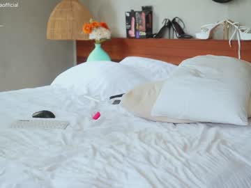 girl
        emilia98xxx cam image #2434251