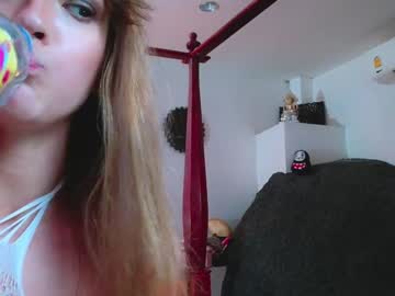 girl
        _demi_dee_ cam image #5698032