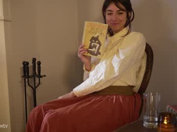 girl
        lizmreow cam image #5535122
