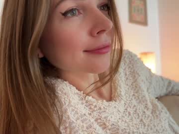 girl
        natalie_x cam image #5079407
