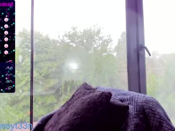 girl
        sassyt33n cam image #1767819