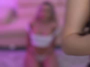 couple
        kira0541 cam image #1301679