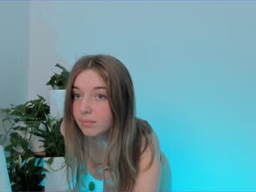 girl
        elizabeth__gray cam image #474114