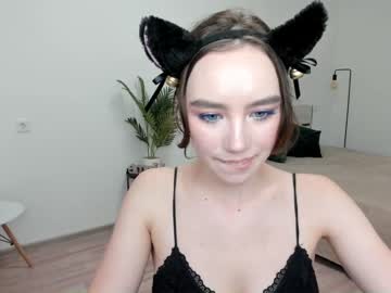 girl
        vi_vi_an cam image #2063131