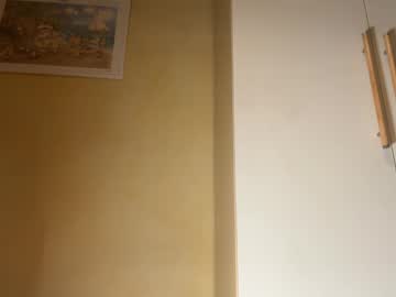 girl
        faseremx cam image #4585372