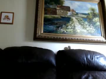 girl
        kipsy420 cam image #6502165