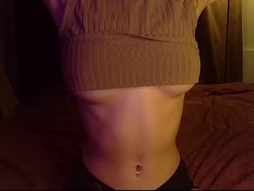 girl
        bettysweetie18 cam image #986611