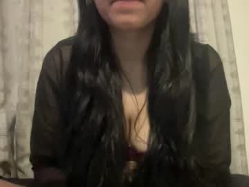 girl
        itspinky421 cam image #2052105