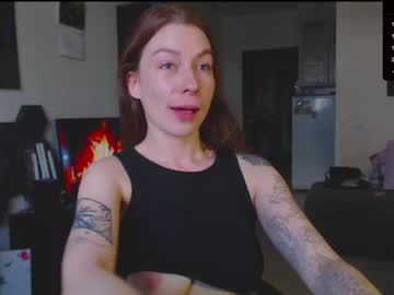 girl
        weed_princesss cam image #4583560