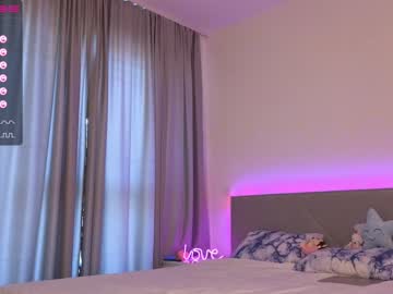 girl
        callme_star cam image #1932241