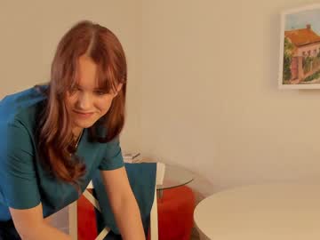 girl
        garyncoaker cam image #4078748
