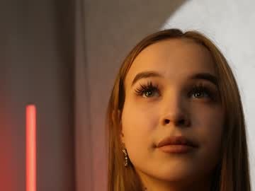 girl
        yeepshyy cam image #5843033