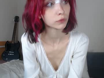 girl
        lissamurrf cam image #4825243
