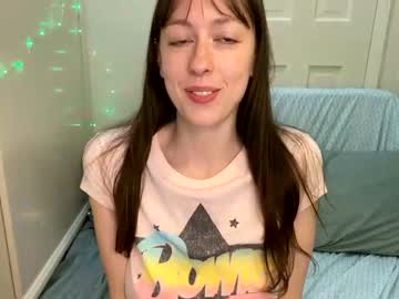 couple
        bigeyesxo cam image #378664