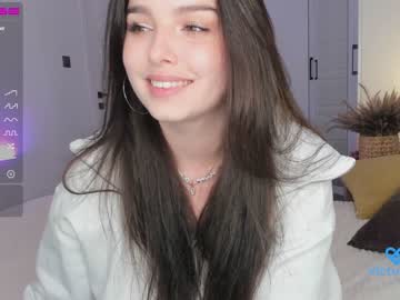 girl
        victoria_karma cam image #858381