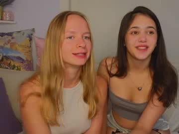 couple
        jas_eva cam image #4670977