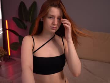 girl
        toxl cam image #4369911
