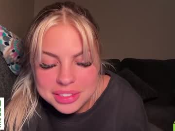 girl
        cxbraj cam image #5593662
