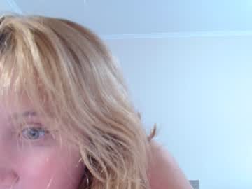 girl
        sweetie_jolie cam image #2176154