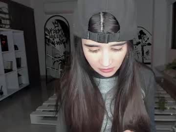 girl
        lonelly_lolly98 cam image #565712