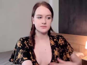 girl
        beatrixdurow cam image #4396218
