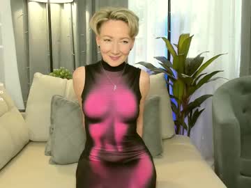 girl
        alexandrafix cam image #6790183