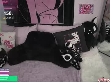 girl
        crimsonkitten cam image #6428308