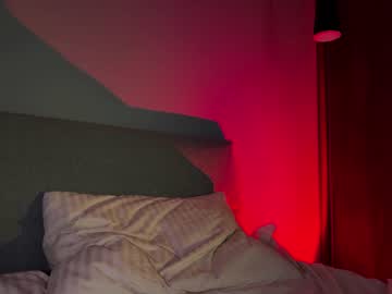 girl
        natalie_x cam image #1899760