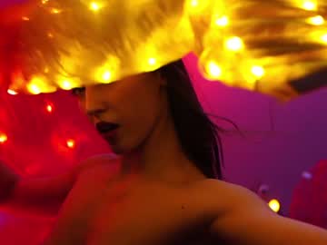 girl
        _meganmeow_ cam image #3487672