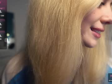 girl
        blue_energy_ cam image #4659265