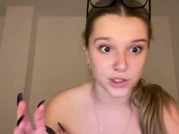 girl
        jessicapearsons cam image #6440896