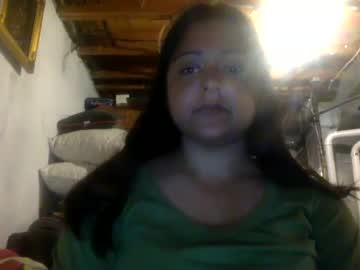 girl
        neverwiser cam image #1707761