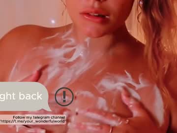 girl
        alice_pinkys cam image #6875558