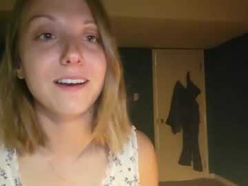 girl
        vobismeretrix cam image #1587535